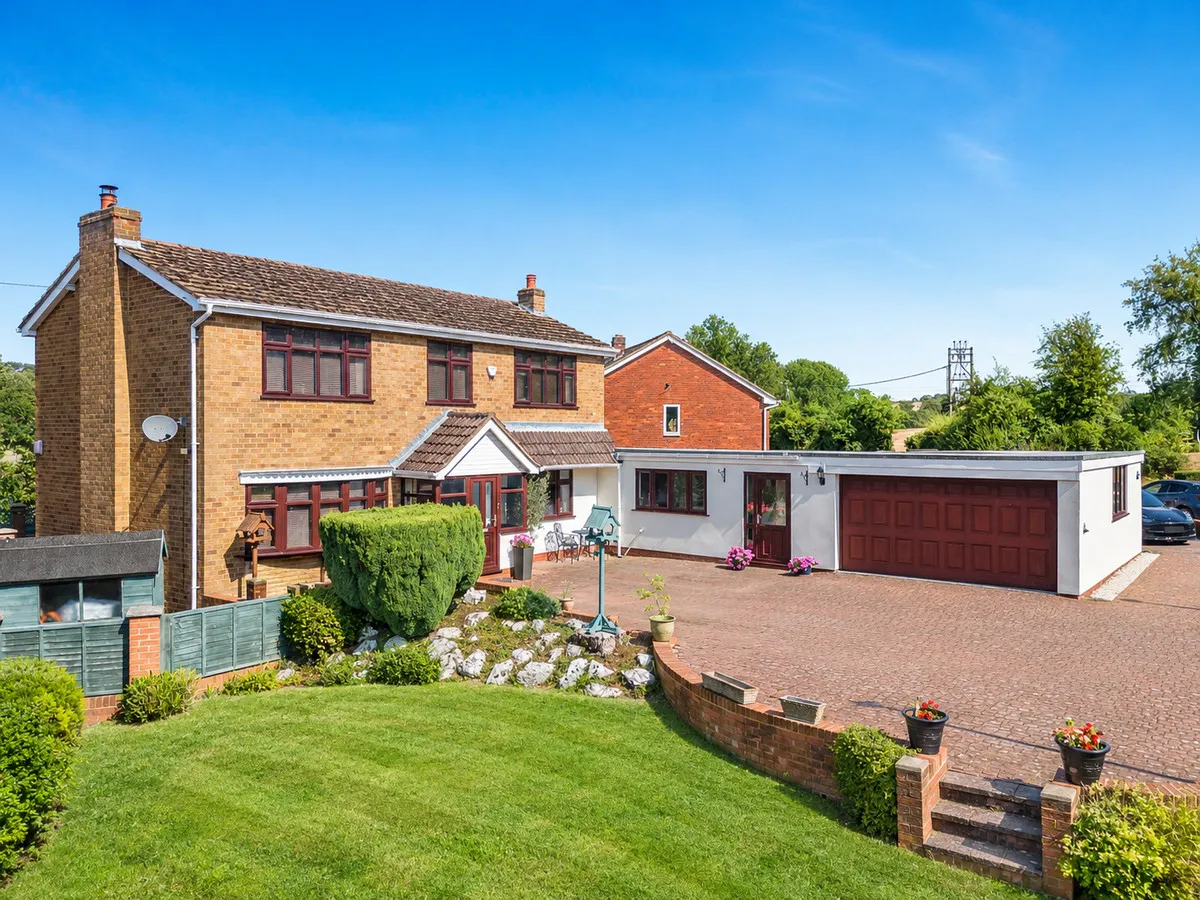 Atherstone Road, Furnace End, B46, photo 2