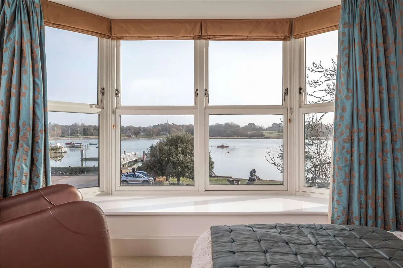 Oyster Quay, High Street, Hamble, Southampton, SO31 4BQ, photo 11