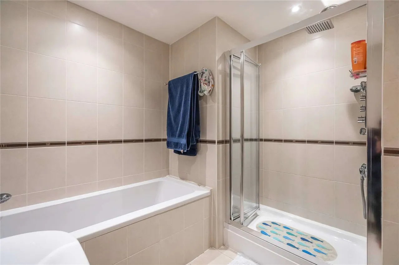 Oyster Quay, High Street, Hamble, Southampton, SO31 4BQ, photo 12