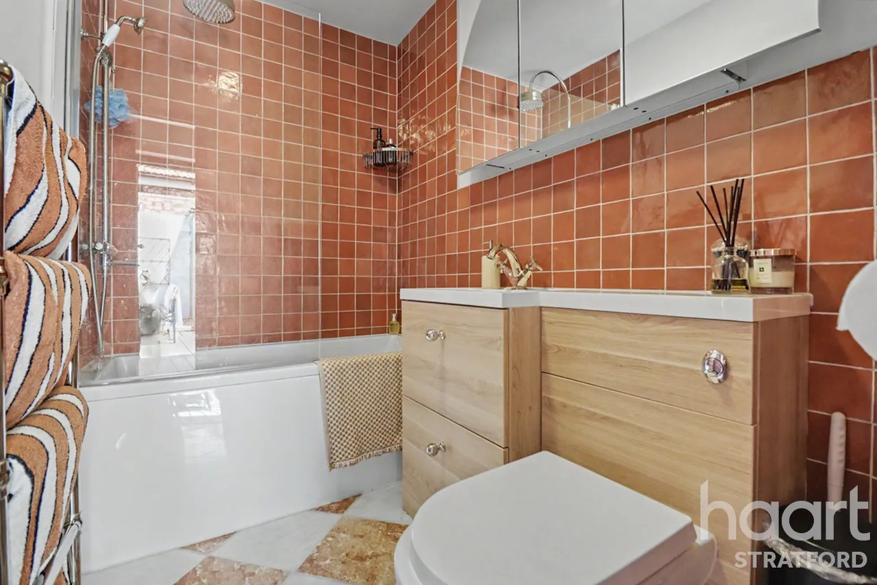 Suffolk Street, Forest gate, E7, photo 13