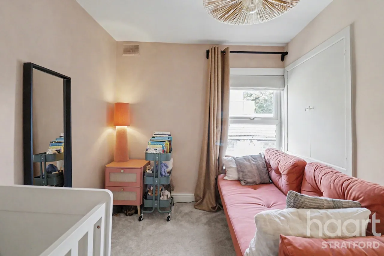 Suffolk Street, Forest gate, E7, photo 22