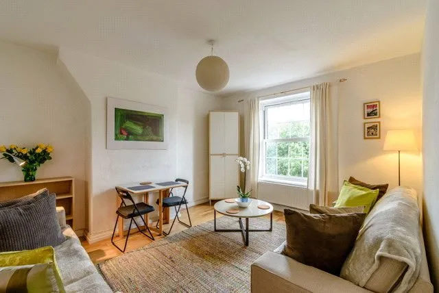 3 bed flat for sale — Harper Road, SE1