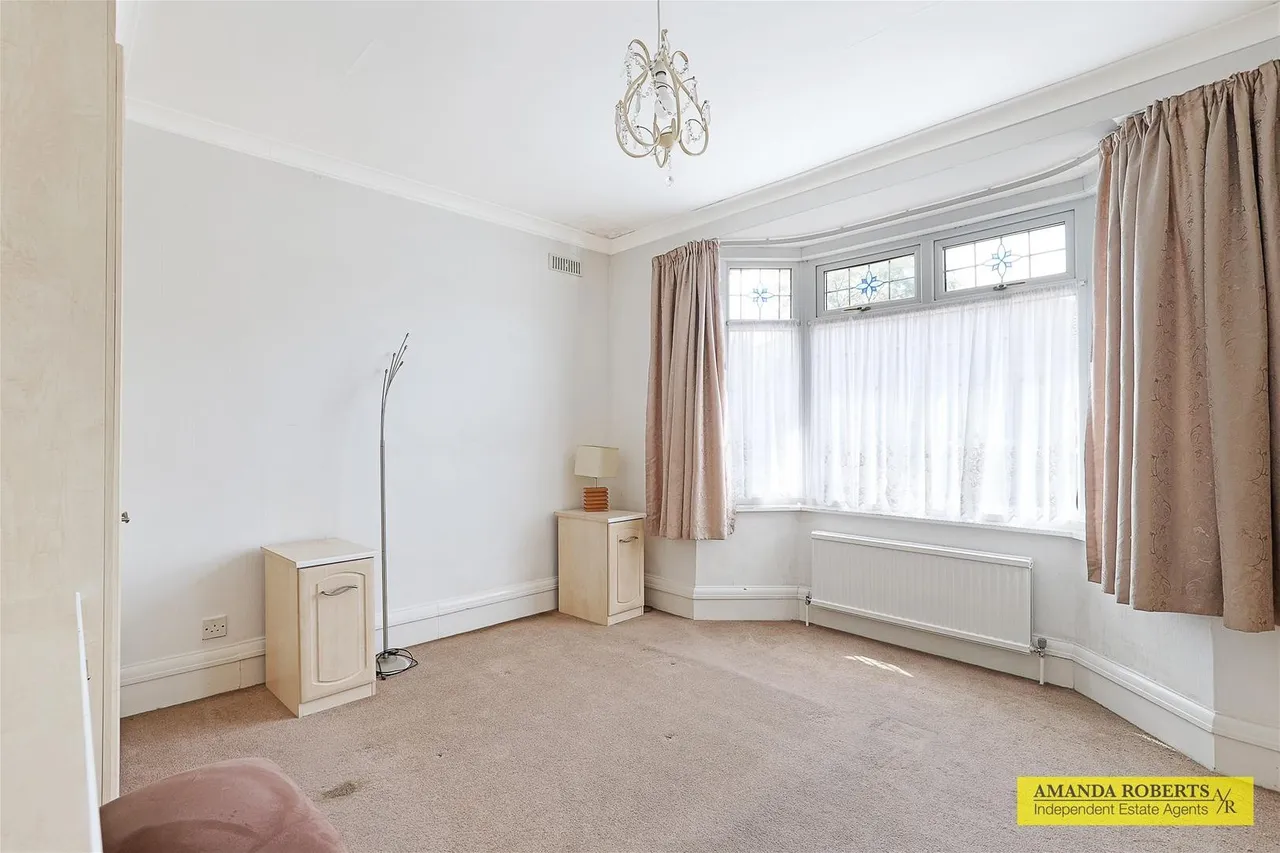Margaret Avenue, Chingford, photo 13