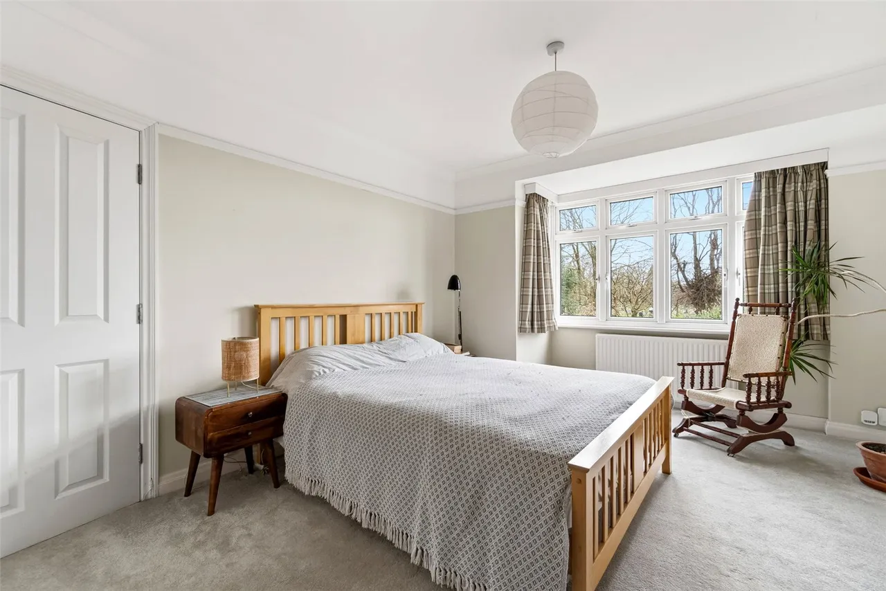 Ryecroft Avenue, Twickenham, TW2 6HR, photo 9