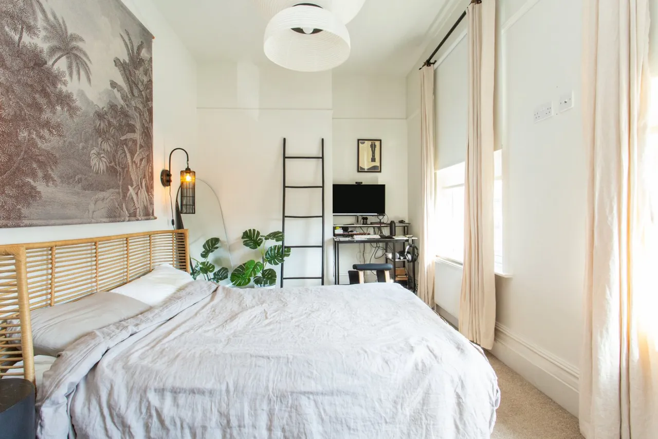 Victoria Road, Margate, CT9, photo 17