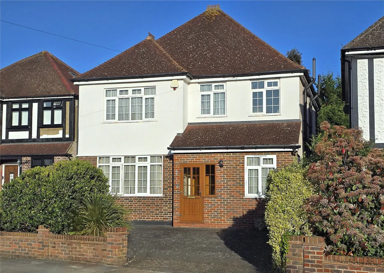 4 bed house for sale — Lancing Road, Orpington, Kent, BR6