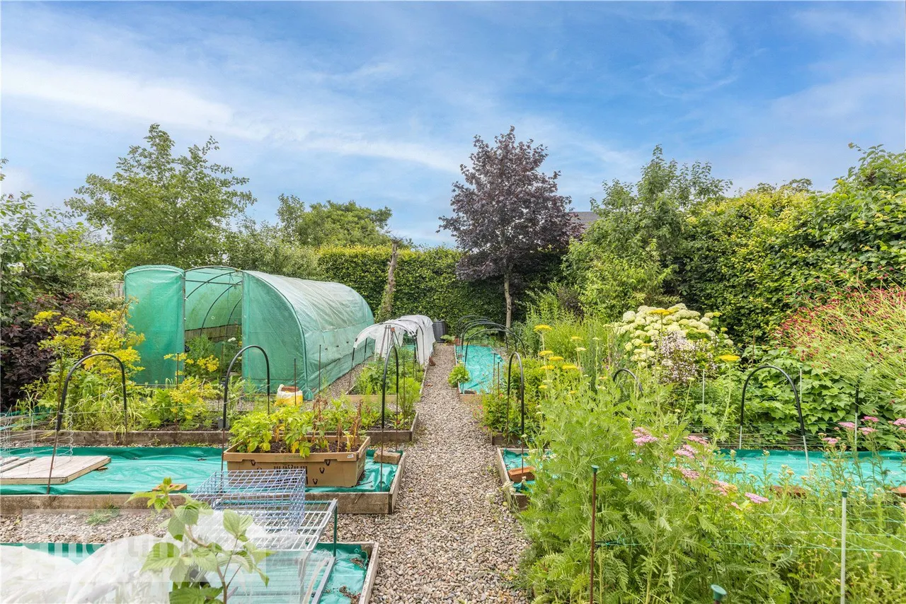 Henthorn Road, Clitheroe, BB7, photo 13