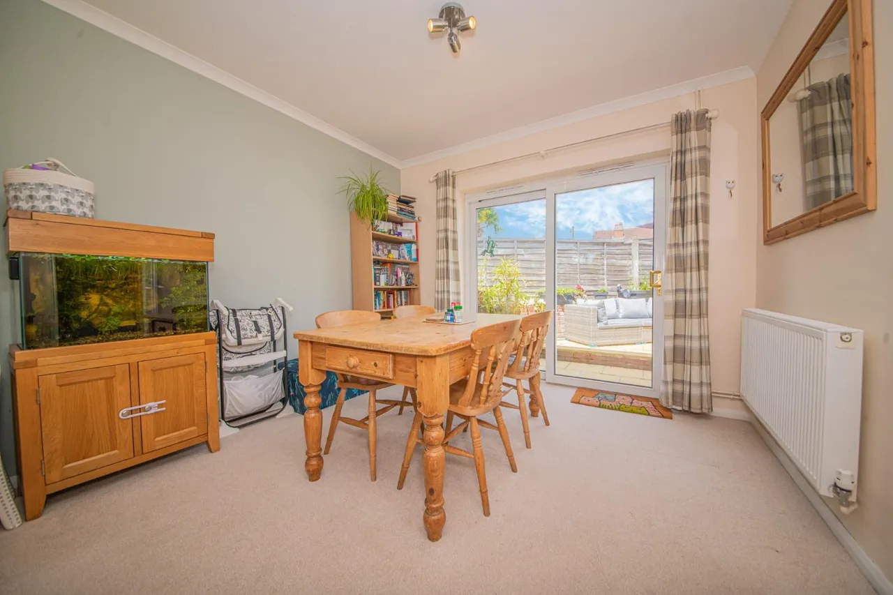 Lawn Road, Eastleigh, SO50 4GG, photo 4