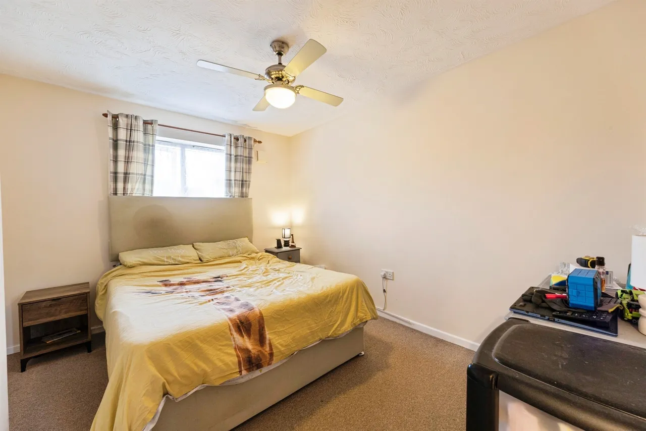 Thyme Close, Newport Pagnell, MK16, photo 9