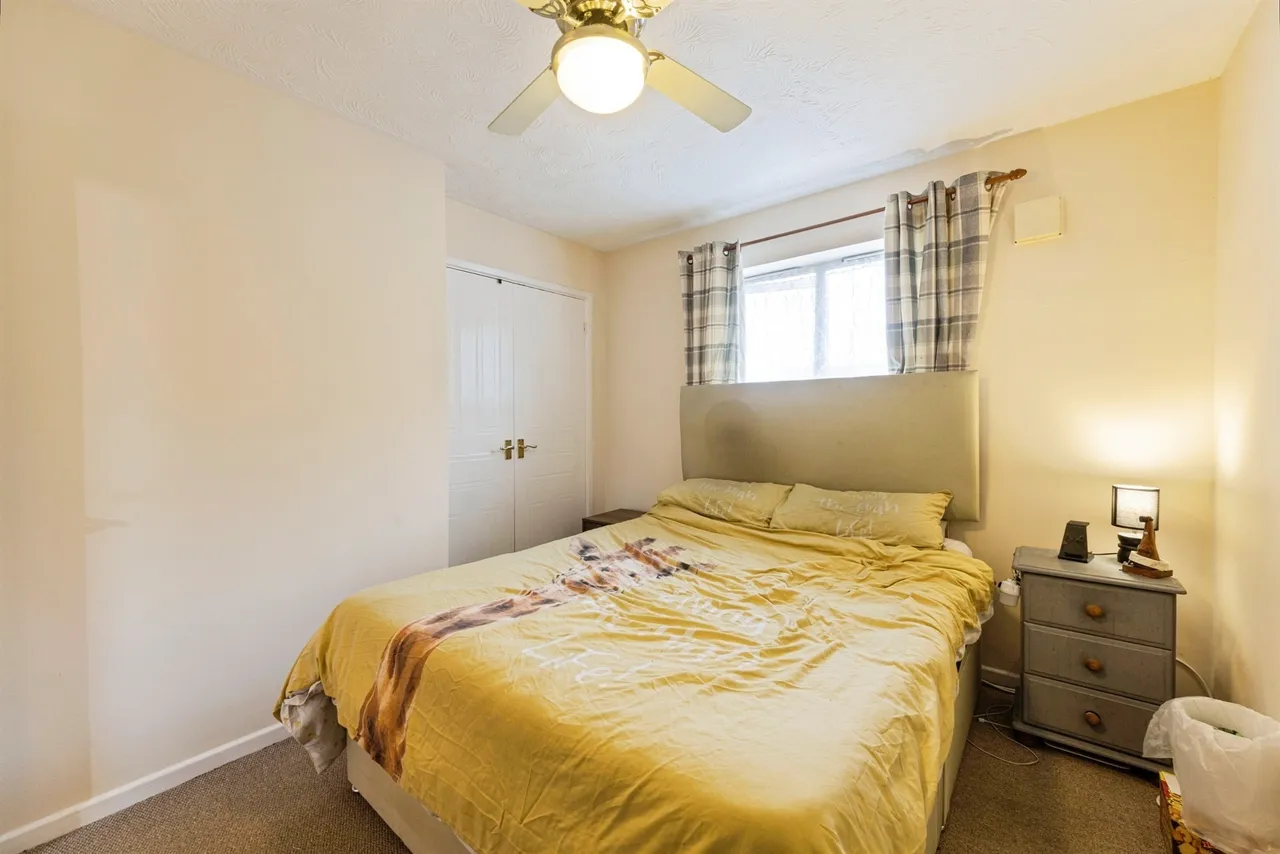 Thyme Close, Newport Pagnell, MK16, photo 10