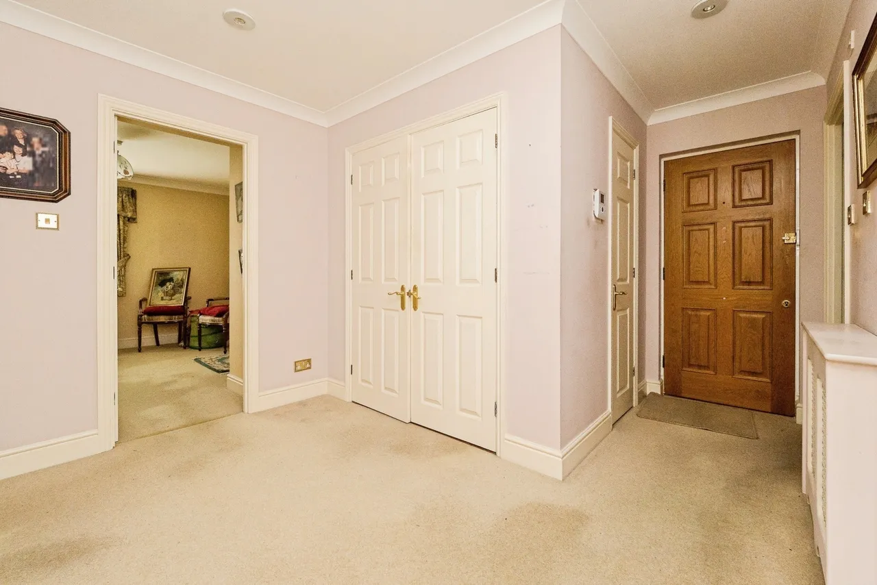 Sunset Avenue, Woodford Green, IG8, photo 13