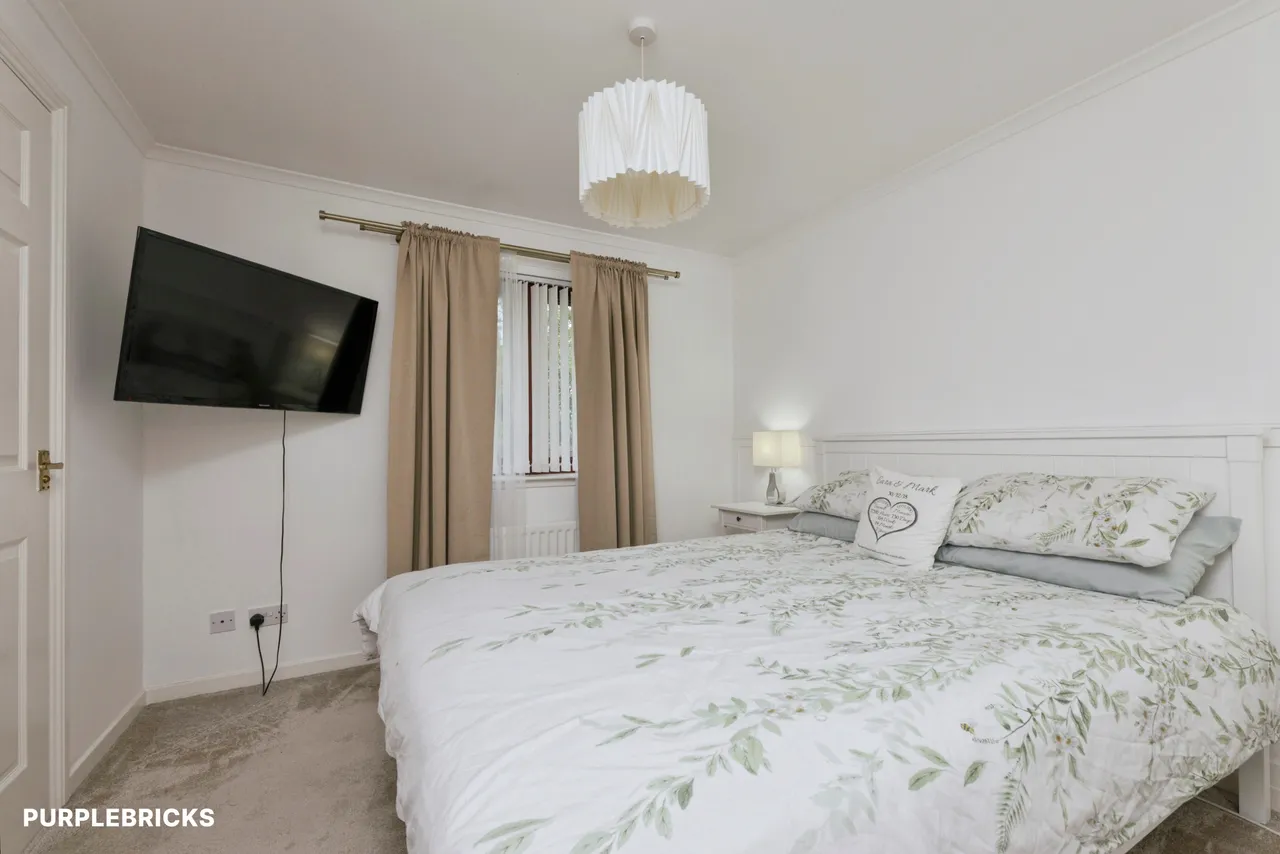 Neistpoint Drive, Glasgow, G33, photo 10
