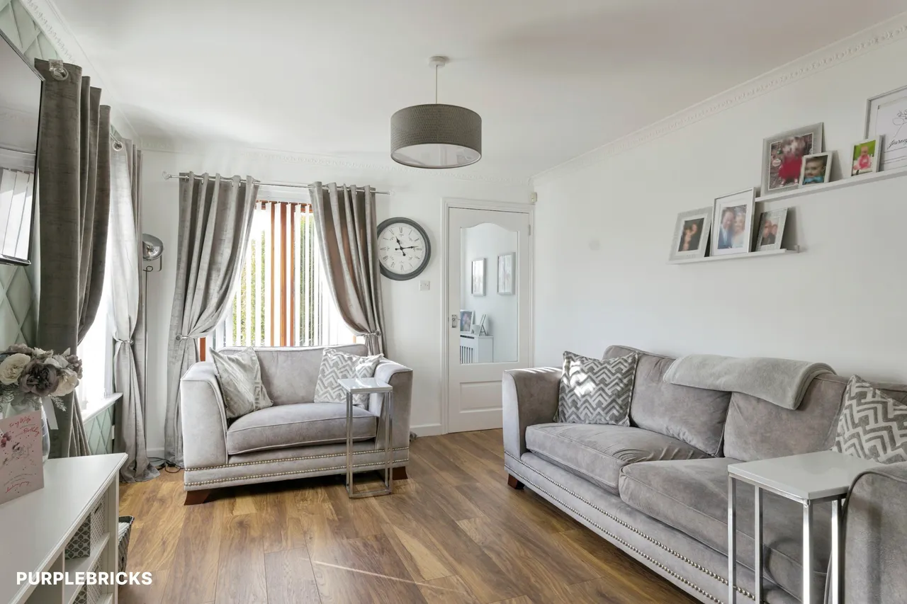 Neistpoint Drive, Glasgow, G33, photo 5
