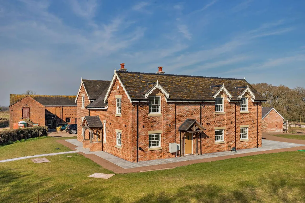 Audlem Road, Woore, Crewe, Cheshire, CW3 0DG, photo 5