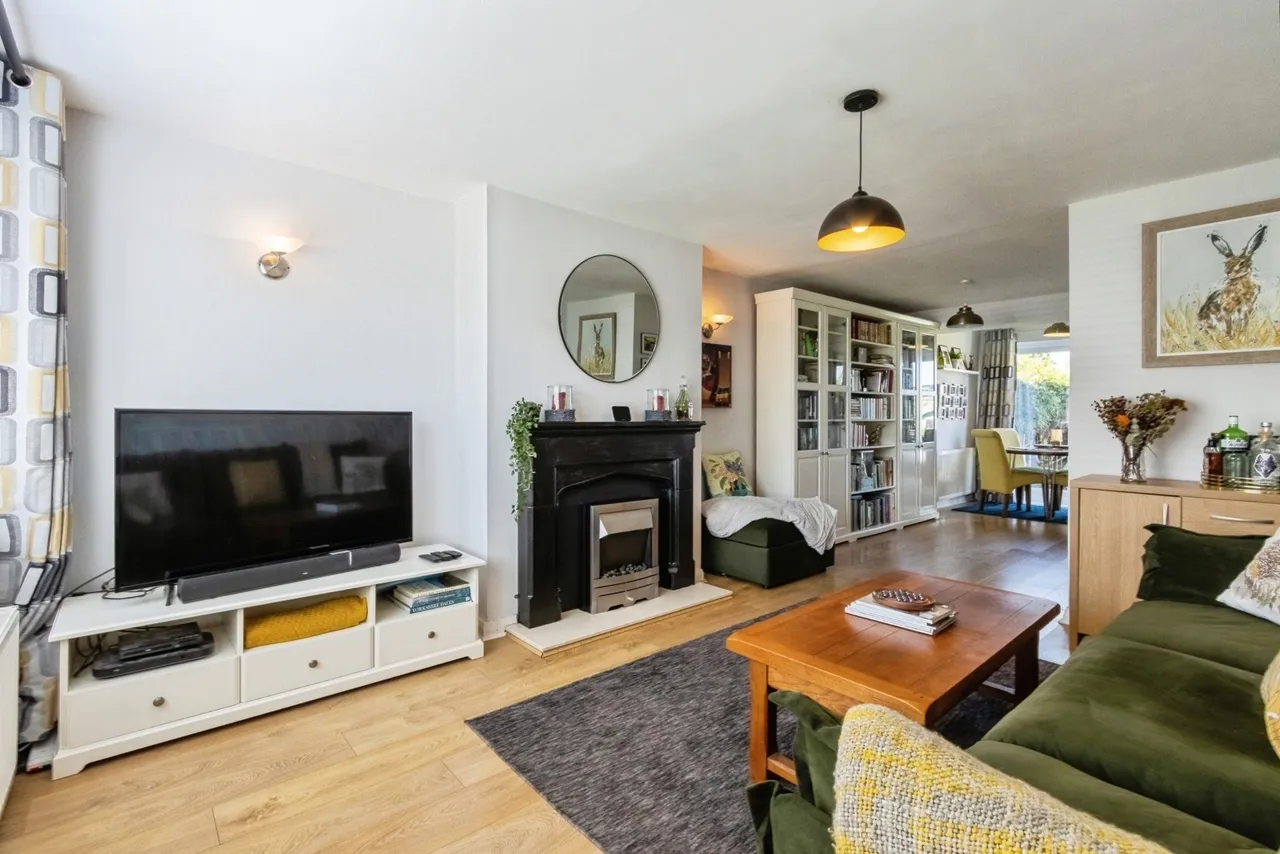 Cambridge Crescent, Crofton, Wakefield, West Yorkshire, WF4, photo 6