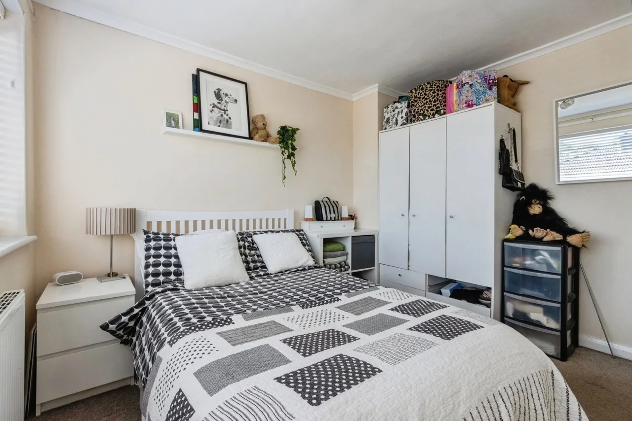 Cambridge Crescent, Crofton, Wakefield, West Yorkshire, WF4, photo 13