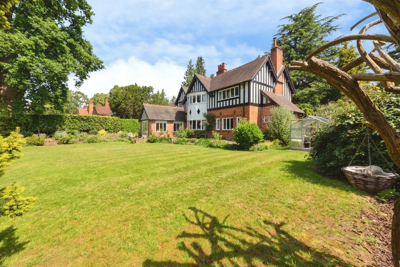 Warwick Road, Solihull, B91, photo 27