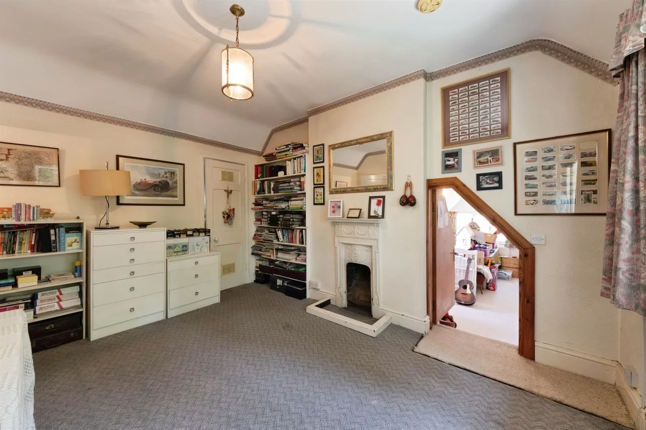 Warwick Road, Solihull, B91, photo 23