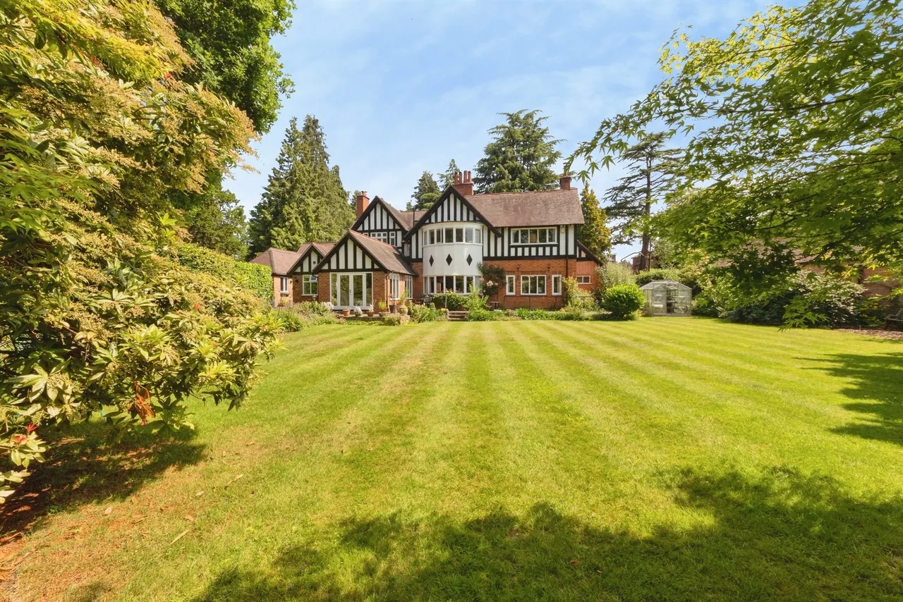 Warwick Road, Solihull, B91, photo 28