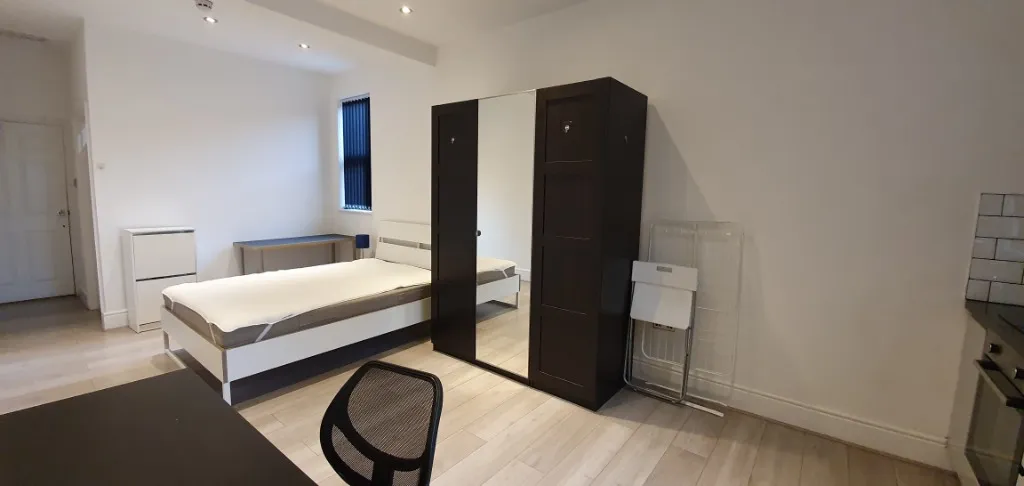 1 bed flat to rent — Albany Road, Earlsdon, Coventry, CV5