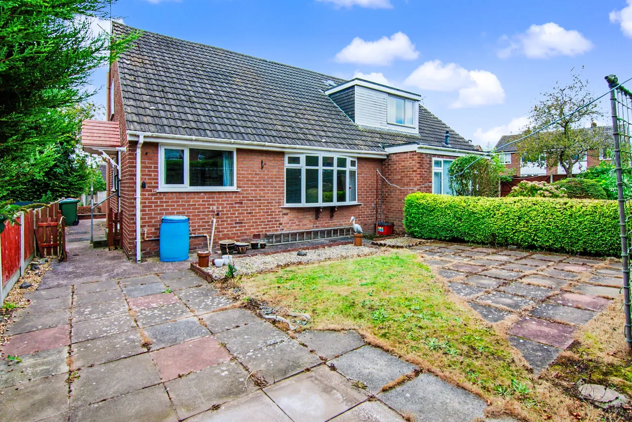 Lodge Drive, Moulton, CW9, photo 2