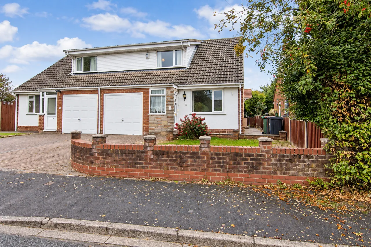 3 bed house for sale, Lodge Drive, Moulton, CW9