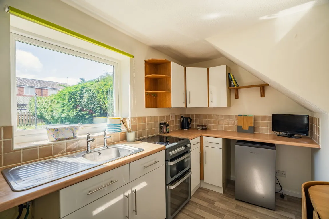 Bryn Eryr, Colwyn Heights, Colwyn Bay, LL29 6DR, photo 6