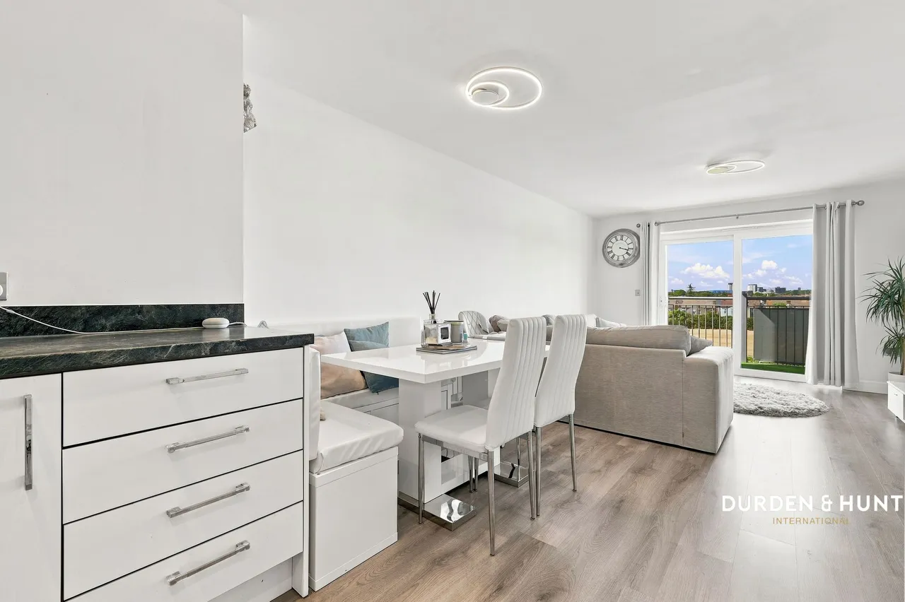 Millfield Close, Hornchurch, RM11, photo 4