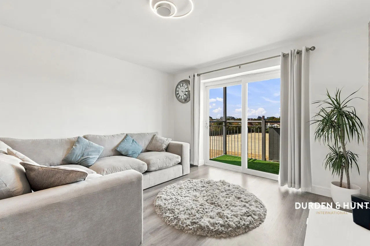 Millfield Close, Hornchurch, RM11, photo 3