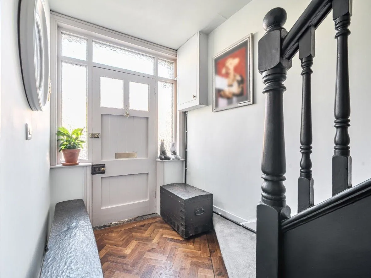 Benedict Street, Glastonbury, BA6, photo 8