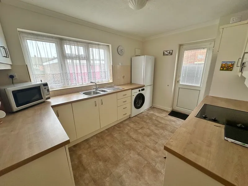 High Road, Orsett Village, RM16, photo 5
