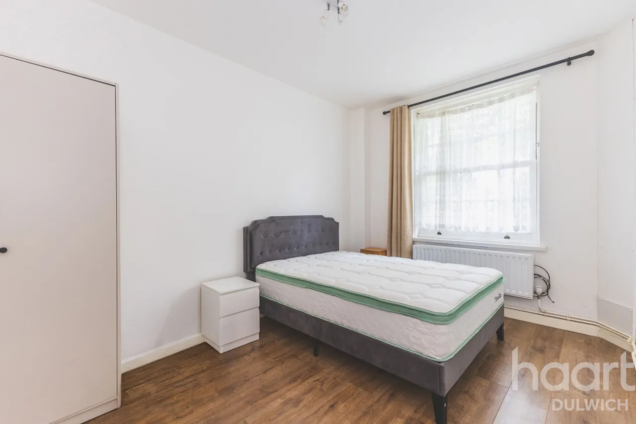 Peckham Park Road, London, SE15, photo 3