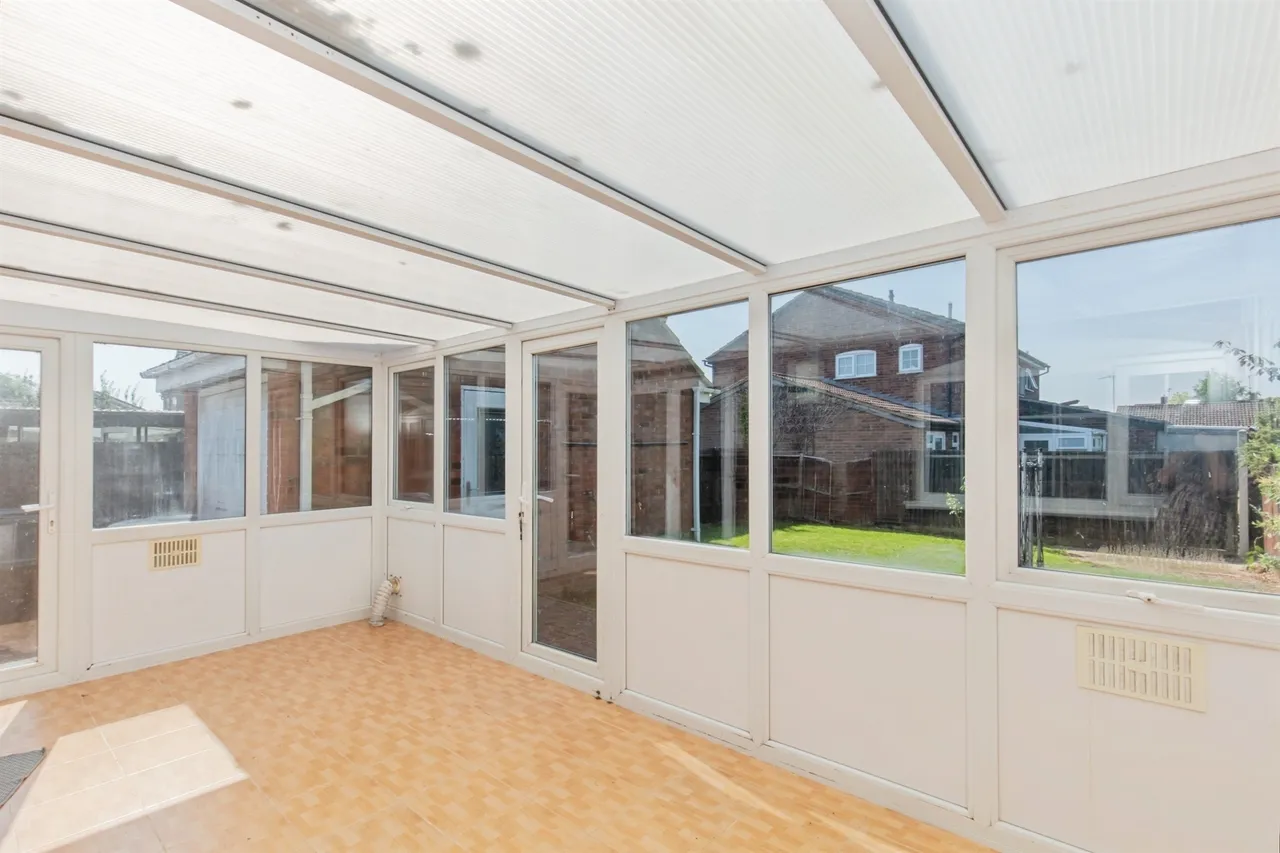 Windmill Lane, Raunds, photo 9