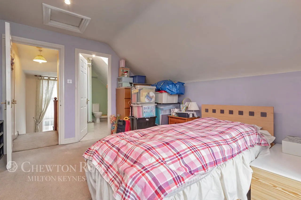 Wedgwood Avenue, Milton Blakelands, photo 25