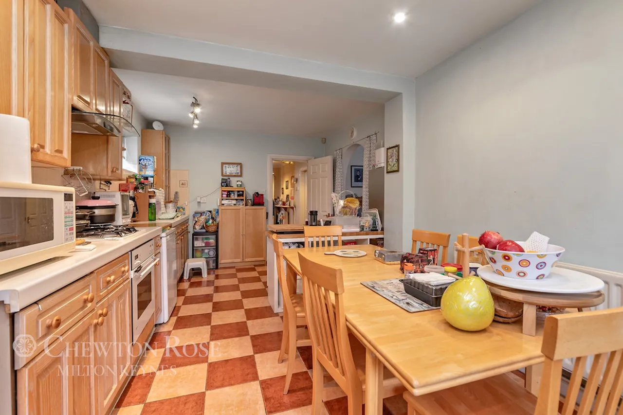 Wedgwood Avenue, Milton Blakelands, photo 14