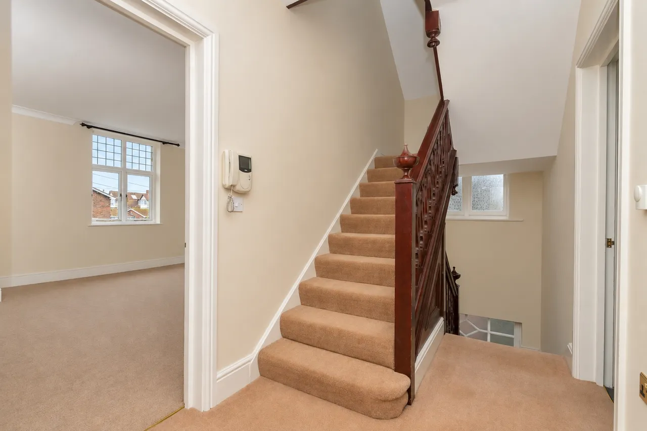 Westgate Bay Avenue, Westgate-on-Sea, CT8, photo 9