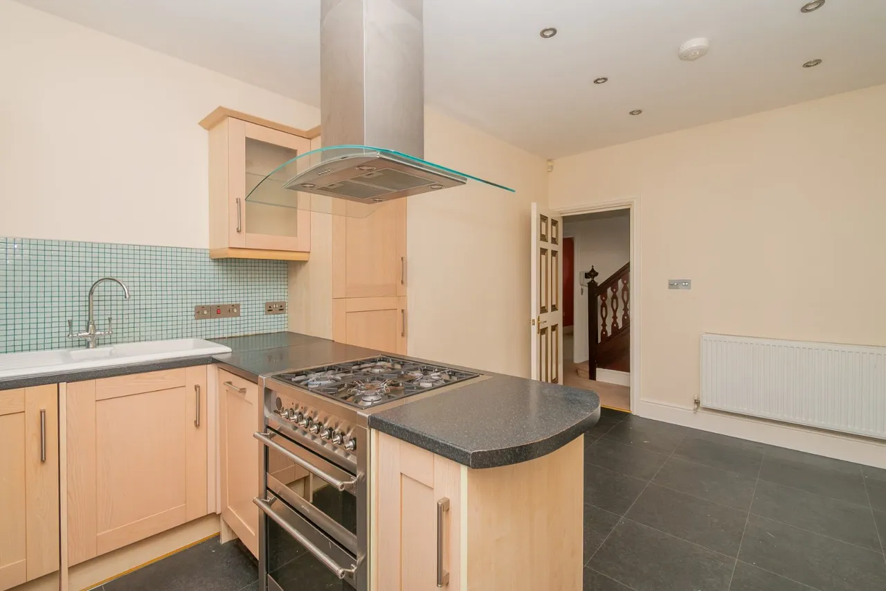 Westgate Bay Avenue, Westgate-on-Sea, CT8, photo 5