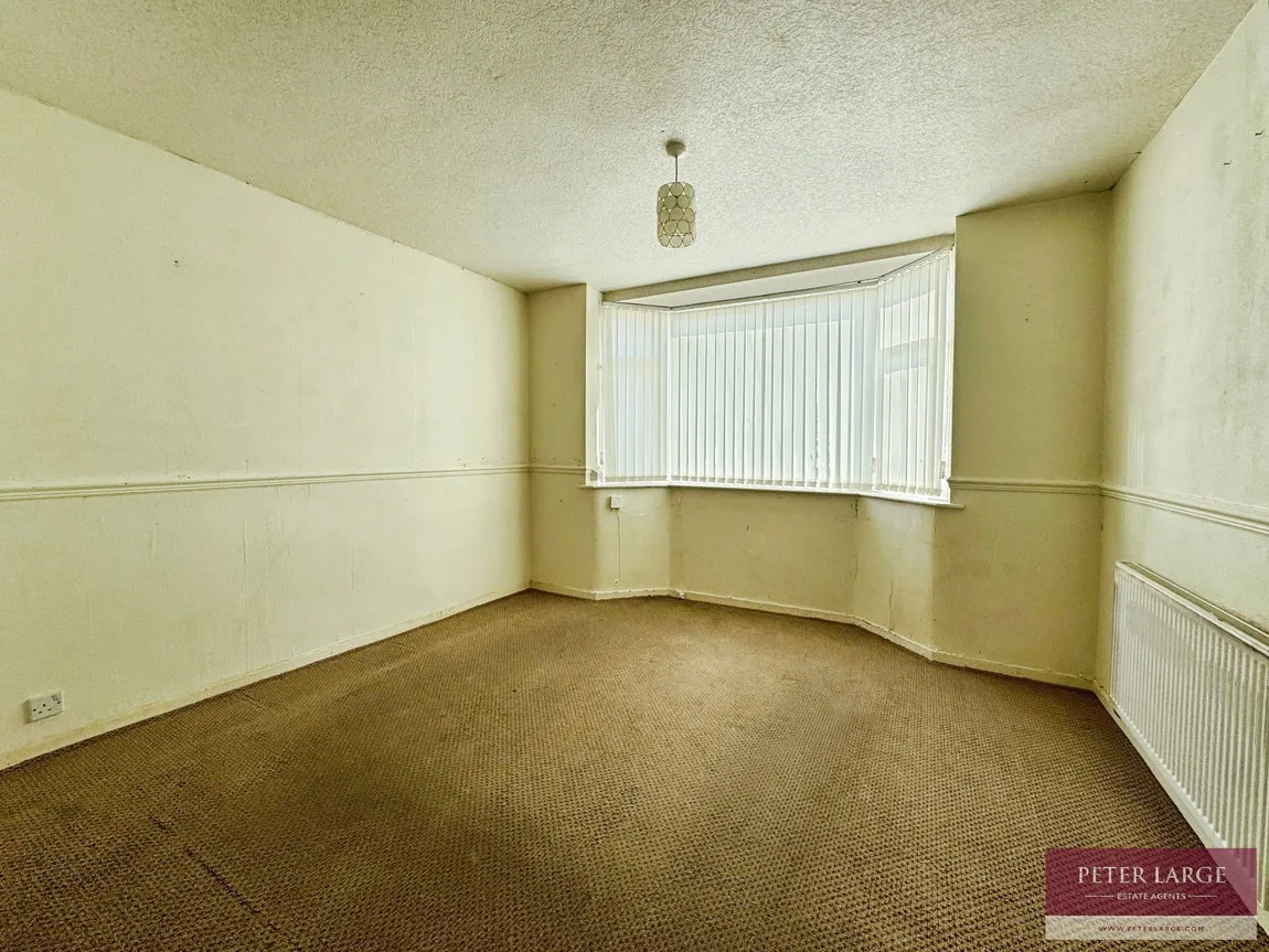 Trellewelyn Road, Rhyl, Denbighshire, LL18 4NB, photo 2