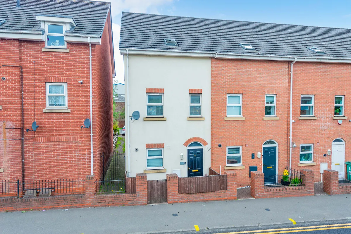 Willenhall, WV13, photo 7