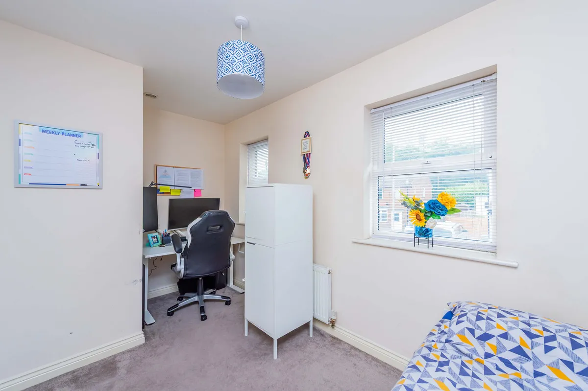 Willenhall, WV13, photo 14