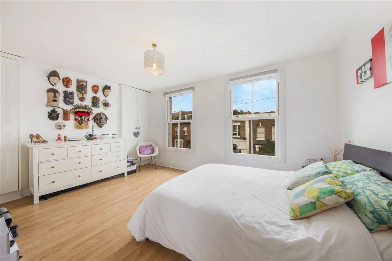 Calverley Grove, London, N19, photo 9
