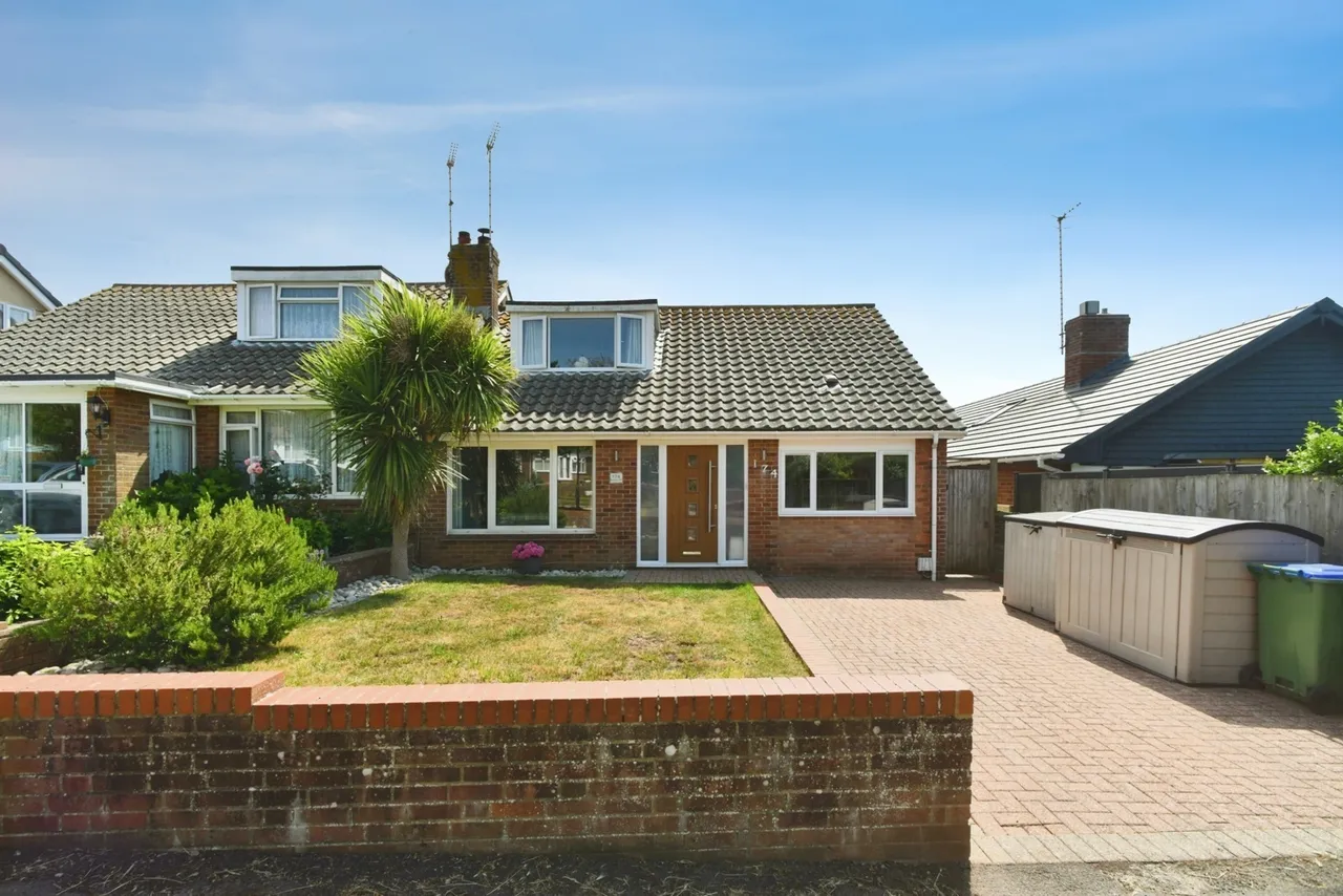 5 bed property for sale, Bannings Vale, Saltdean, BN2