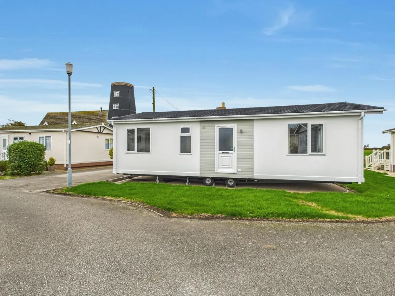 2 bed park home for sale — West End Park, Long Lane, Ingham, Lincoln