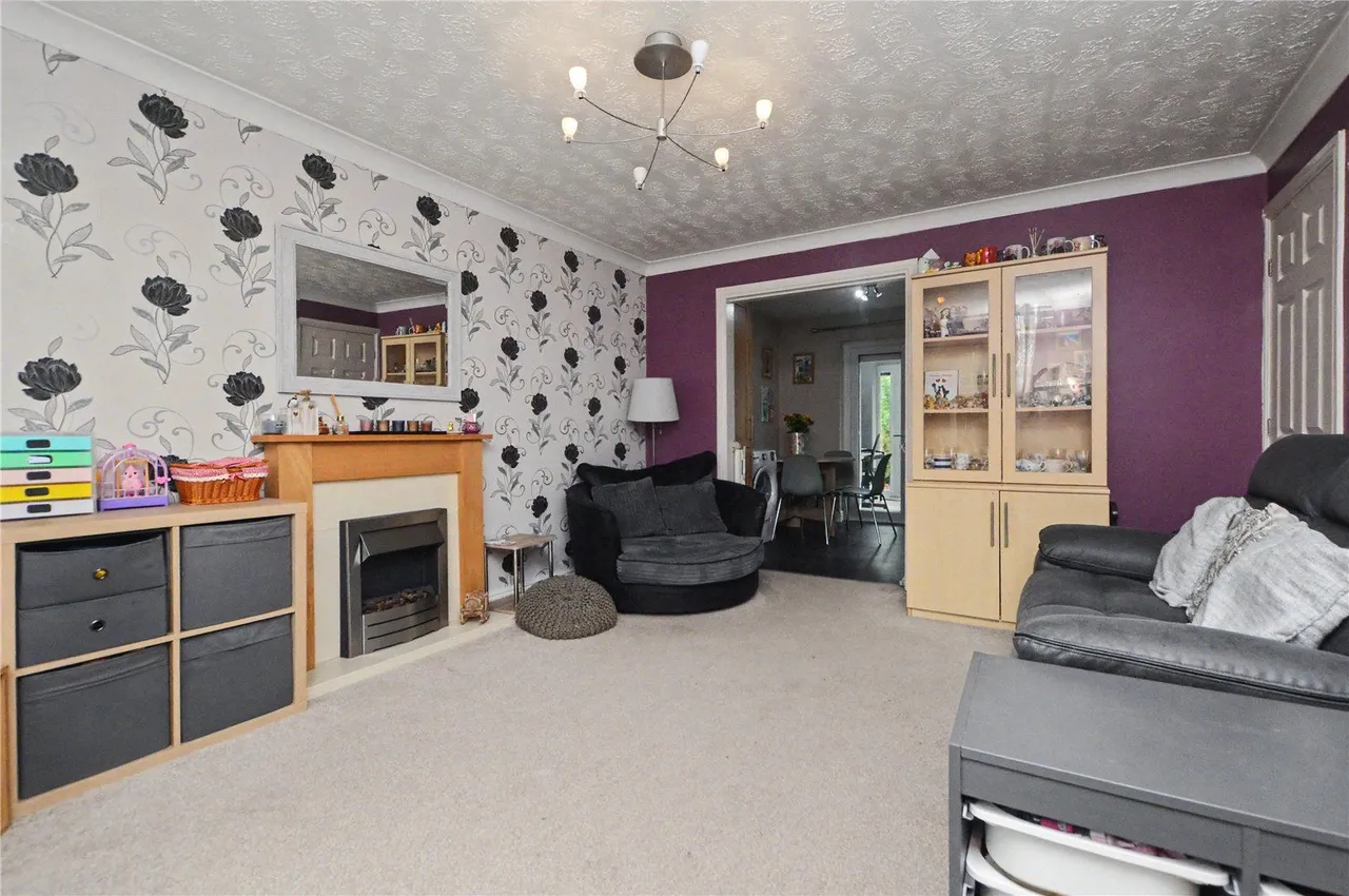 Ascot Gardens, Leeds, LS10, photo 10