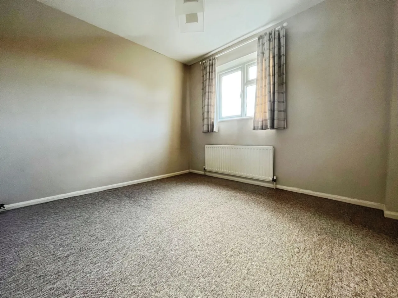 Priory Street, Ware, SG12, photo 16