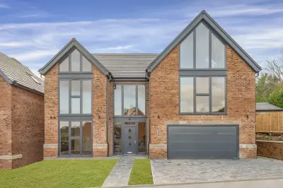 Howieson Court, Nottinghamshire