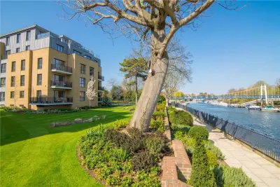Teddington Riverside, London