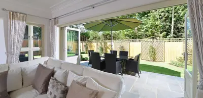 Queensbury Gardens, Berkshire
