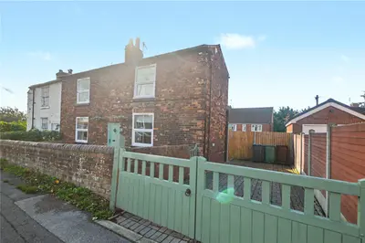 Wood Lane, Rothwell, LS26
