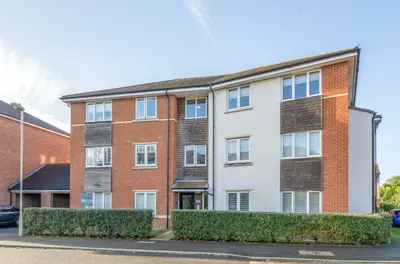 Firecracker Drive, Locks Heath, SO31